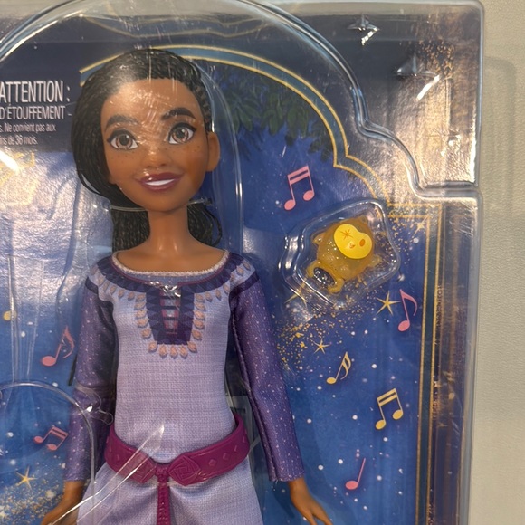 Disney Wish Doll in Lavender and Blue - Picture 2 of 3